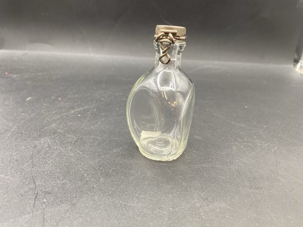 Haig and Haig Pinch Scotch Whiskey Bottle Clear Glass Scotland With Lid Vintage